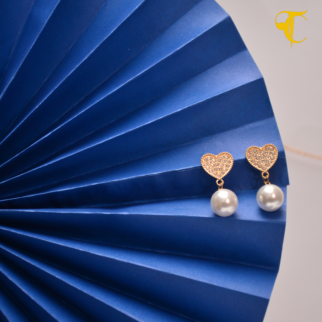 Silver/White Heart Earring